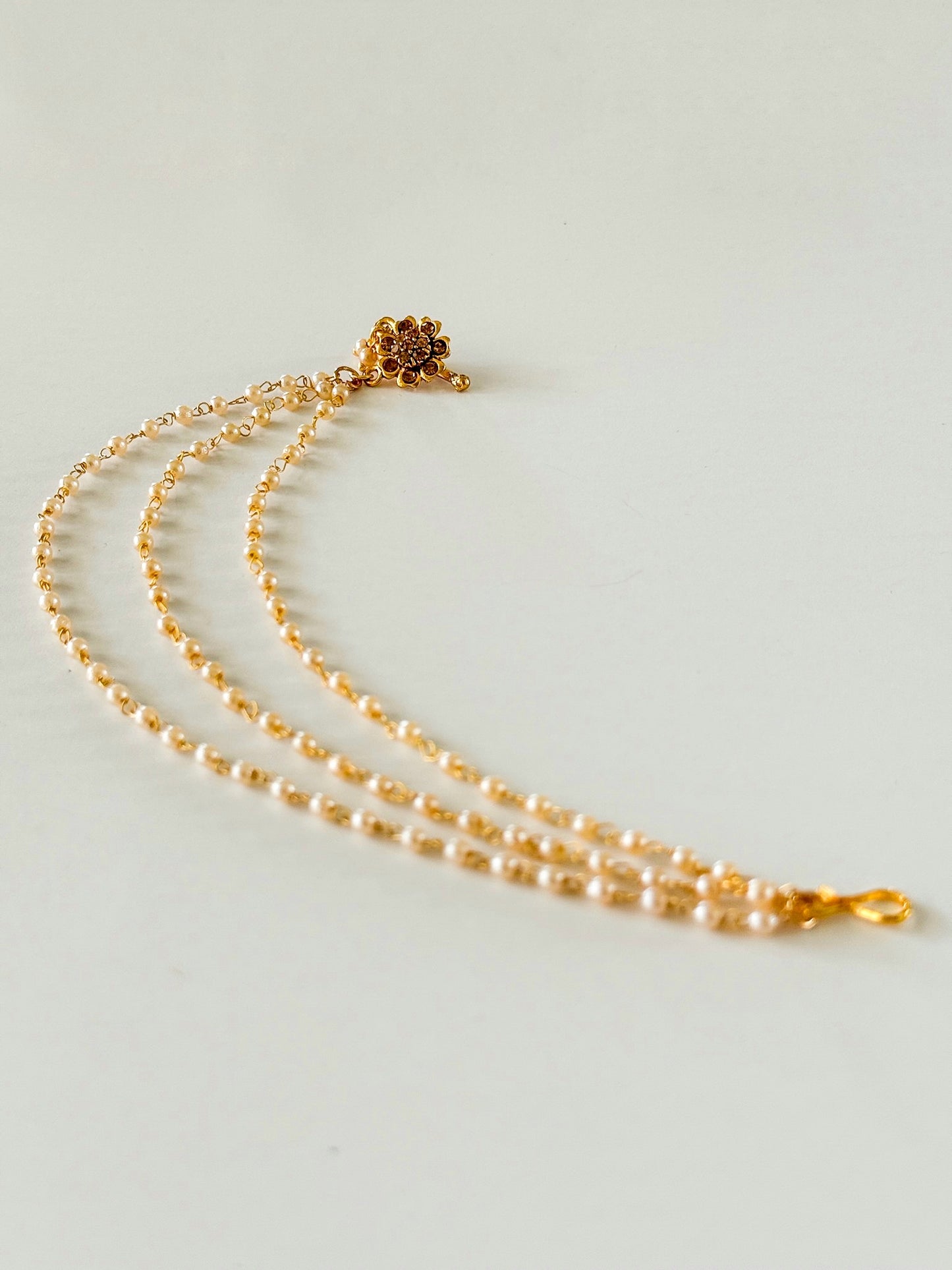 ‘Reya’ Clip On Nose Ring - 3 Layer Ear Chain