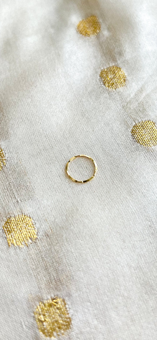 ‘Ruhi’ Textured Pierced Nose Ring