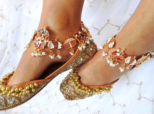 ‘Baraat’ Gold-Plated Payals