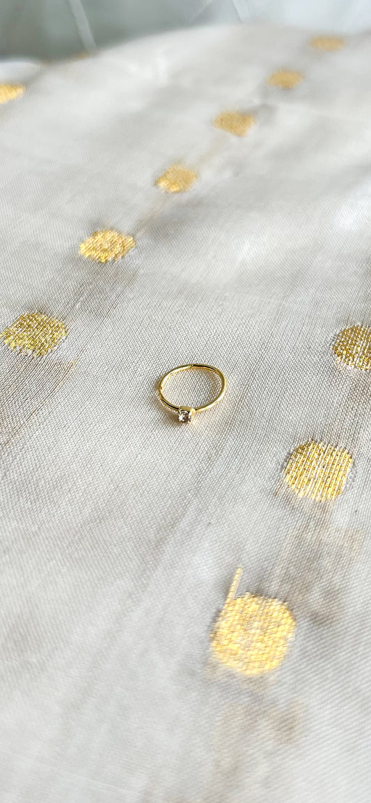 ‘Crystal’ Pierced Nose Ring