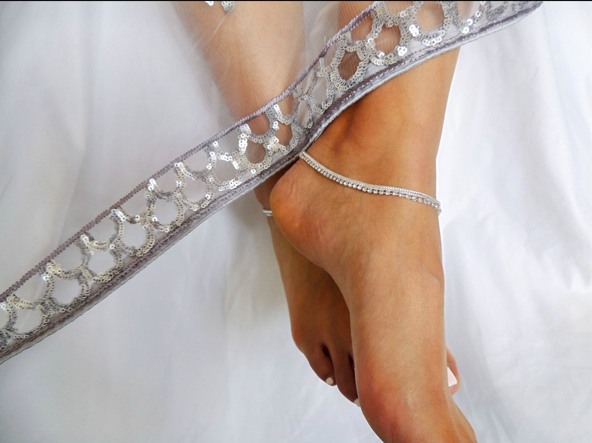 ‘Anokhi’ Silver Anklets
