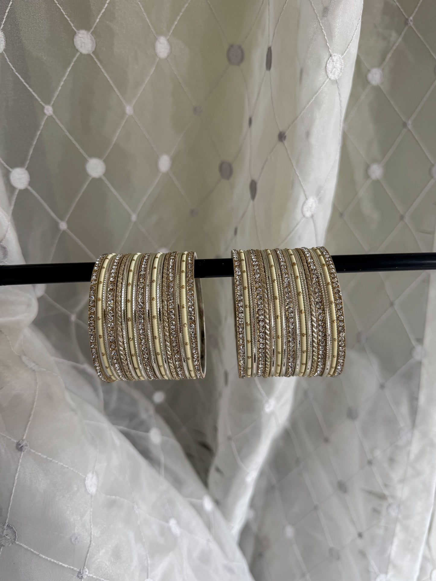 ‘Champagne Glow’ Bangle Set (both hands)