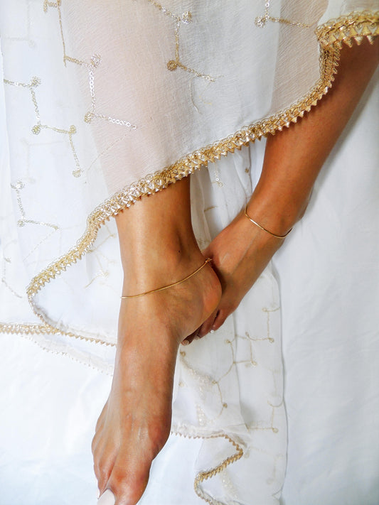 ‘Sleek Snake Chain’ Gold Anklets