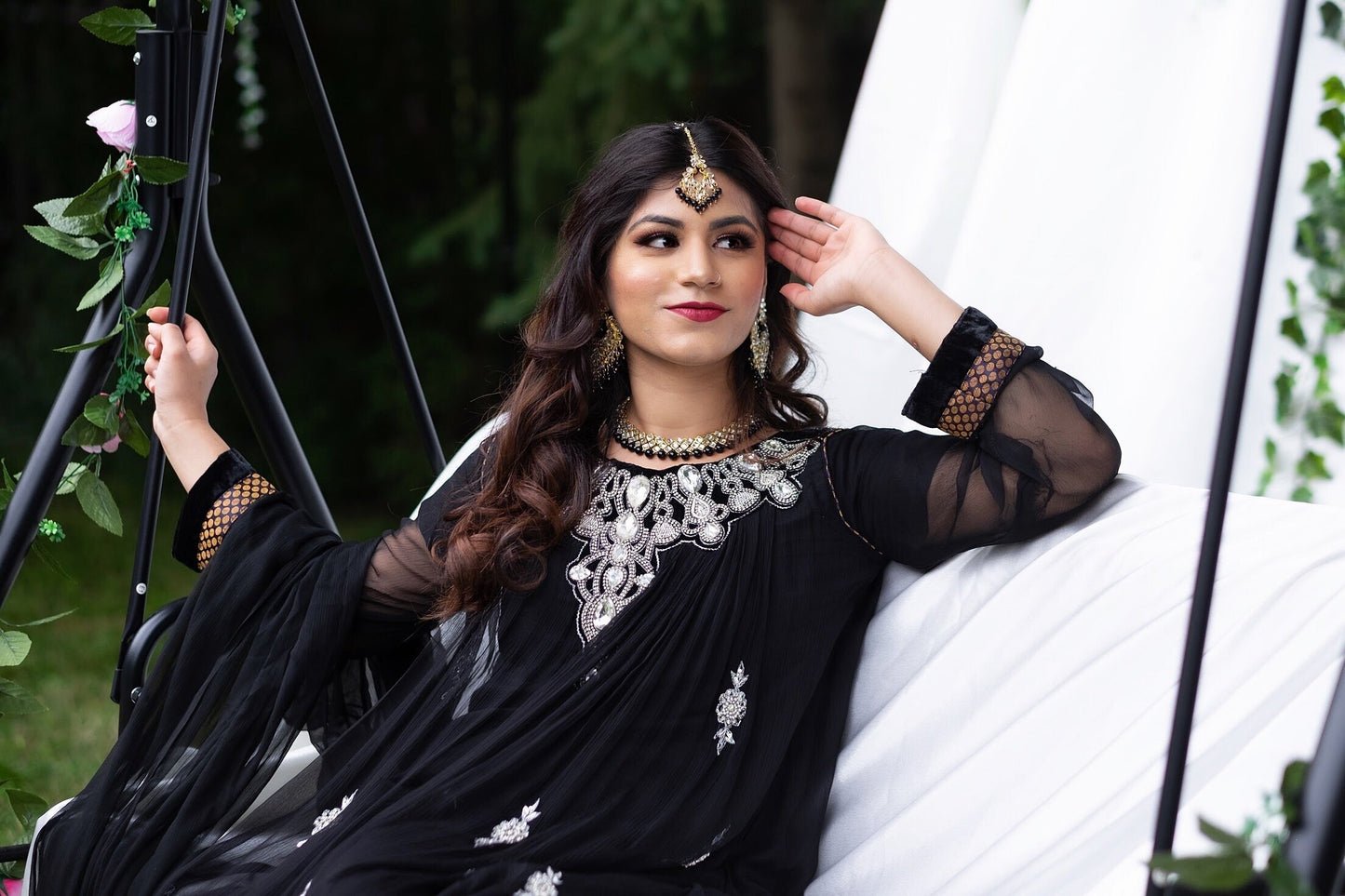 ‘Deepika' Kundan Tikka Set - Black