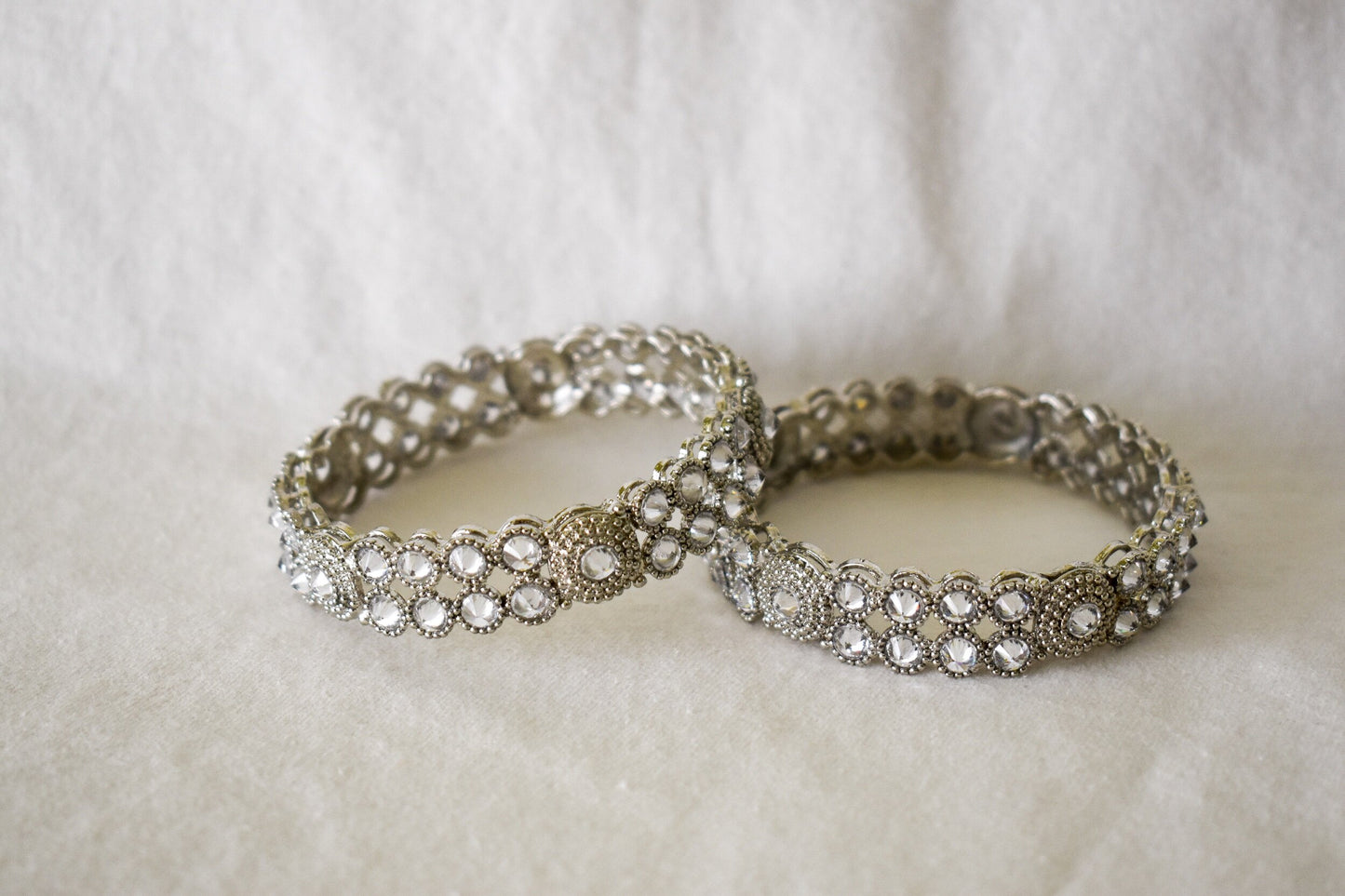 ‘Vintage Charm’ Silver Bangles