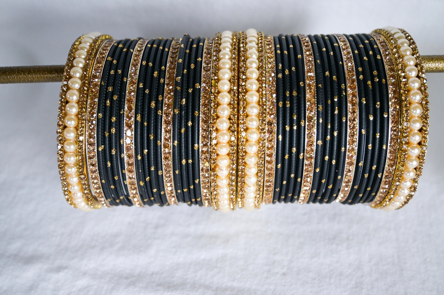 ‘Dream’ Bangle Set - Black