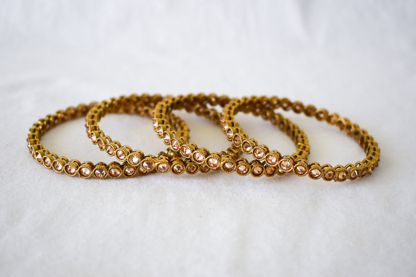 ‘Circle’ in Polki Bangles