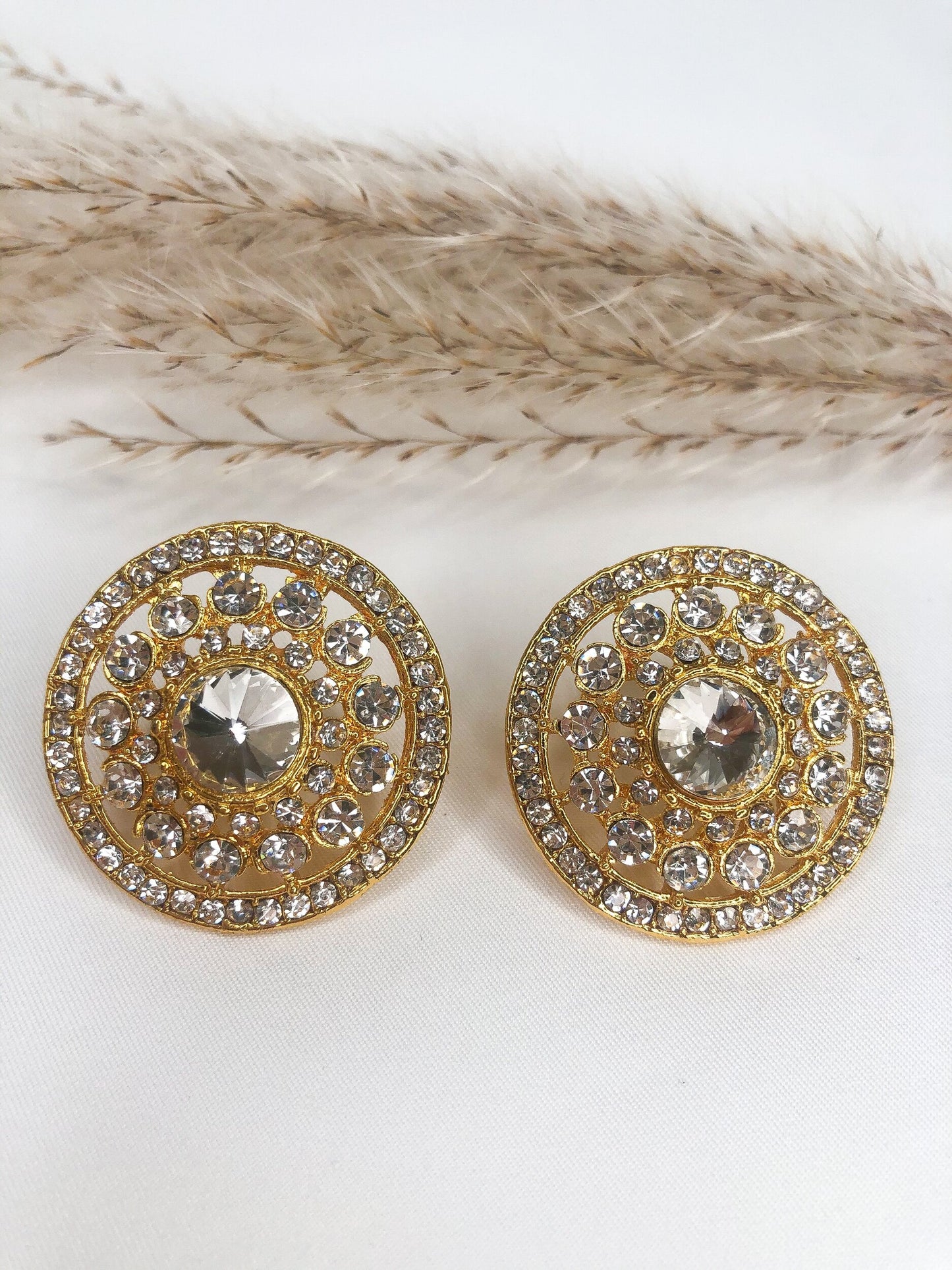 ‘Hermosa’ Studded Earrings