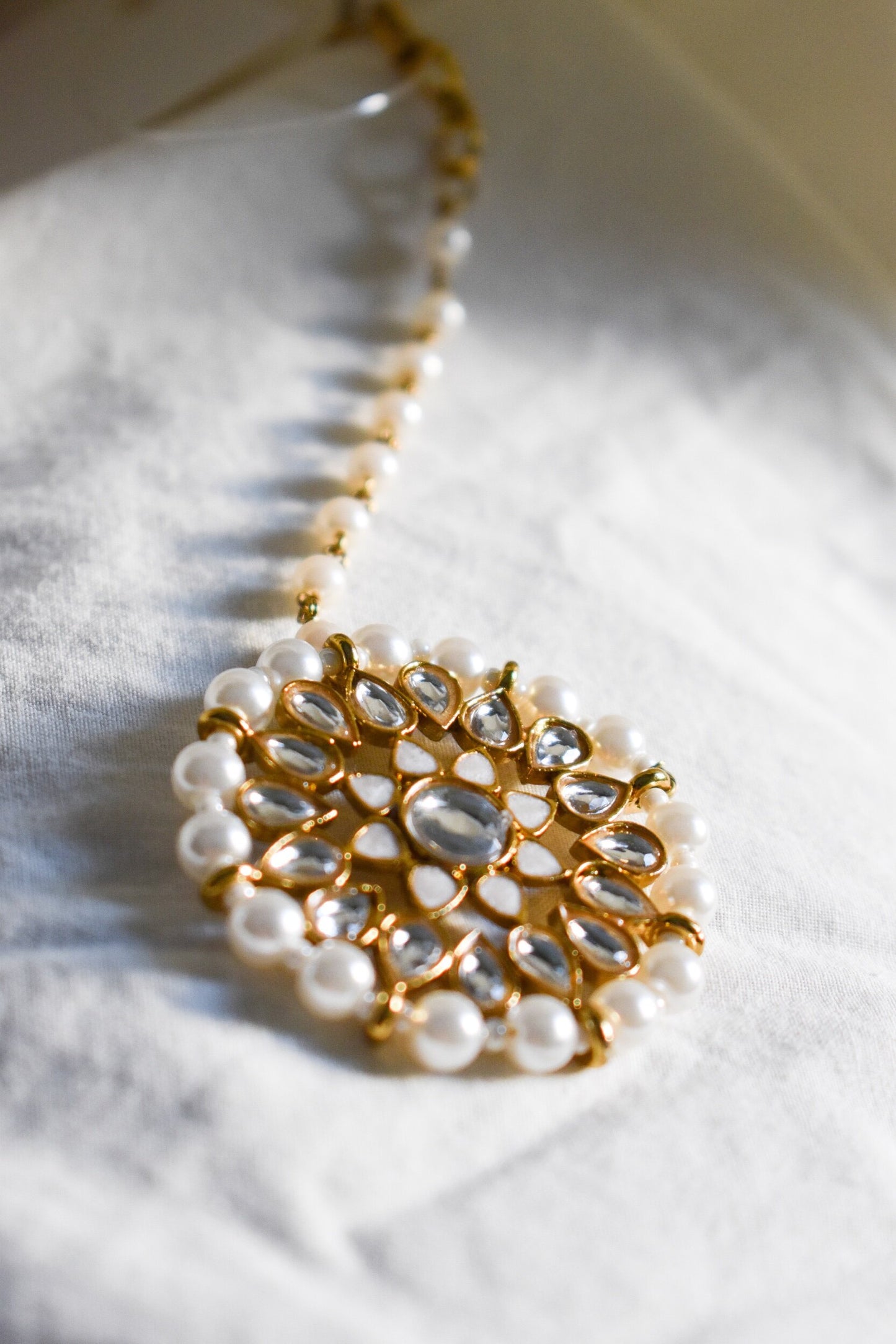 ‘Pearl Perfect’ Kundan Tikka