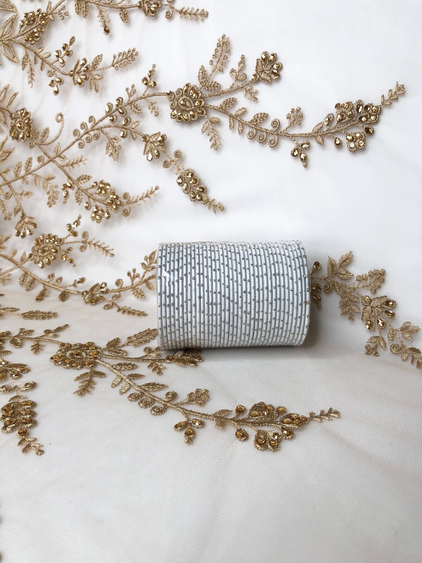 'White' Glitter Bangle Pack
