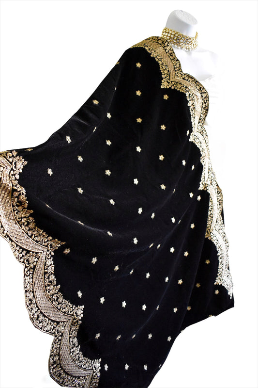 ‘High Note’ Velvet Shawl