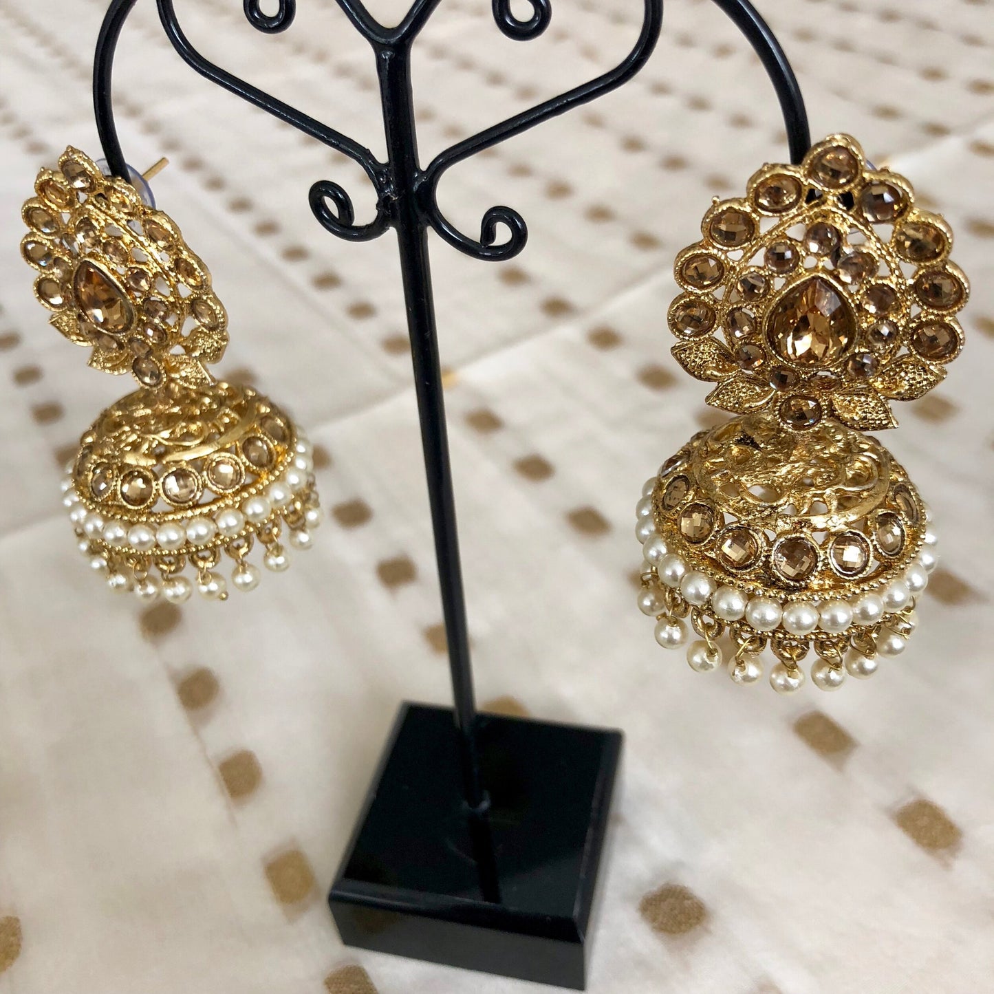 'Ranjana' Jhumki Earrings