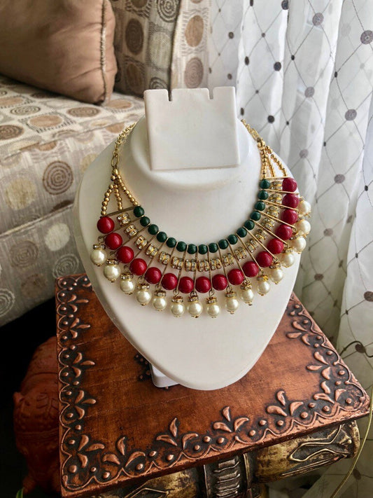 'Neha' Pearl Necklace